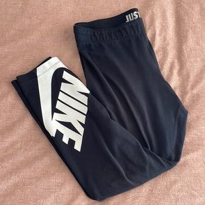 Nike leggings
